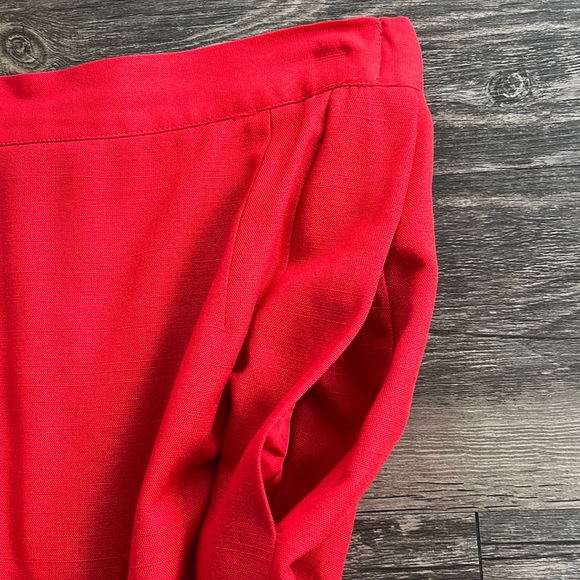 Neiman Marcus | Red Skirt Set | 8 - Picture 16 of 17